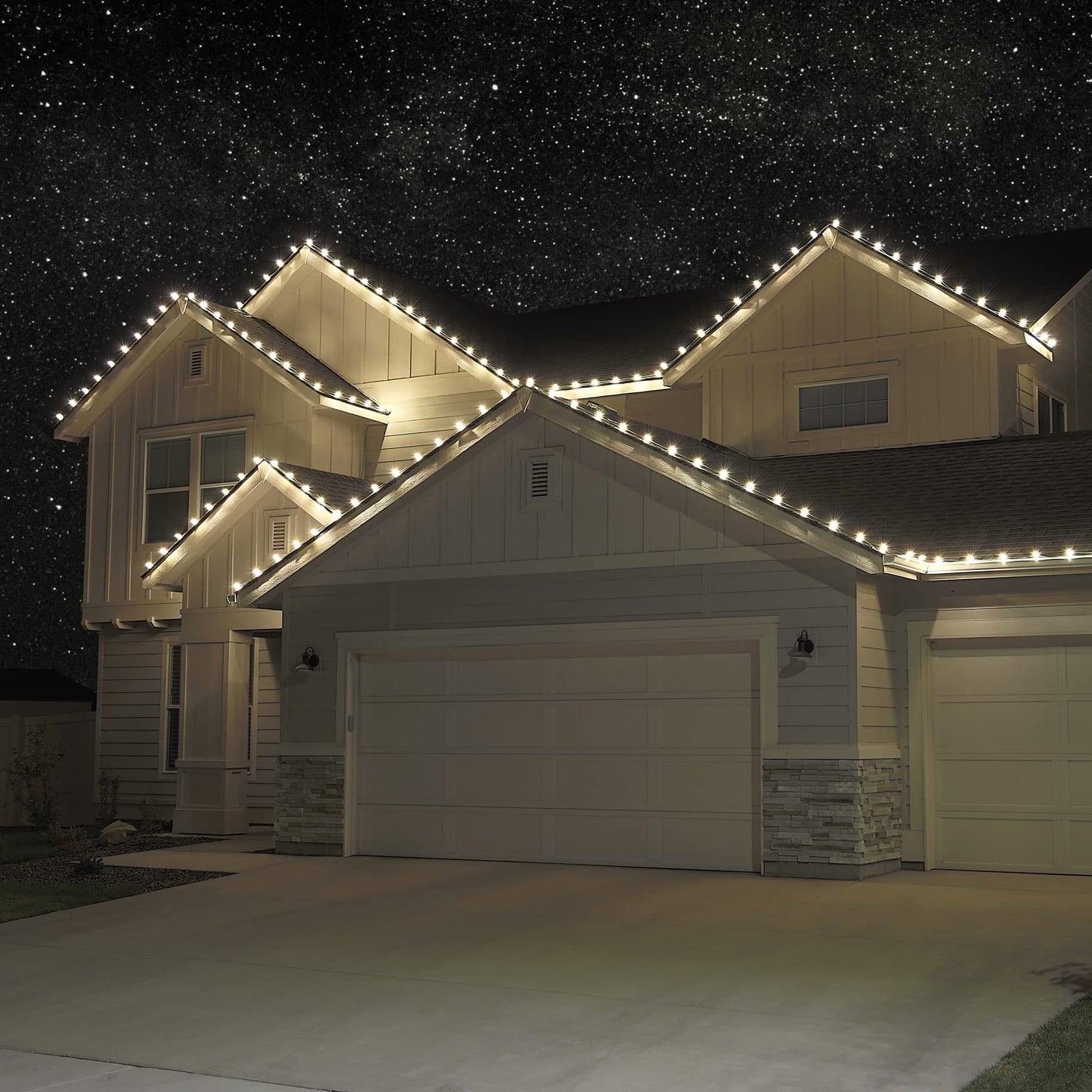 10m Festoon Golf Ball Light Set with 20 Clear Warm White LED Bulbs