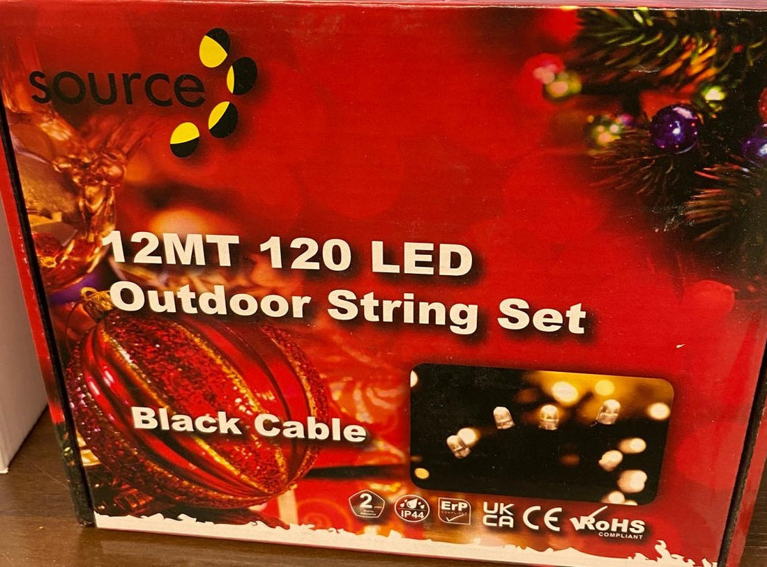 12 metre 120 LED outdoor Christmas string light set in clear white